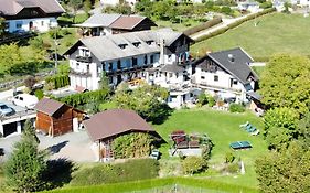 Gaestehaus Pernull